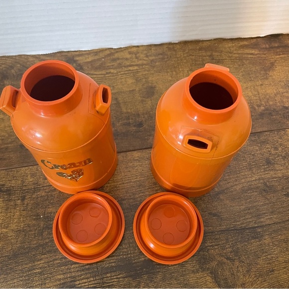 Vintage 70s DM Plastics Orange Creamer & Sugar Milk Can Containers Floral Design - Picture 3 of 6